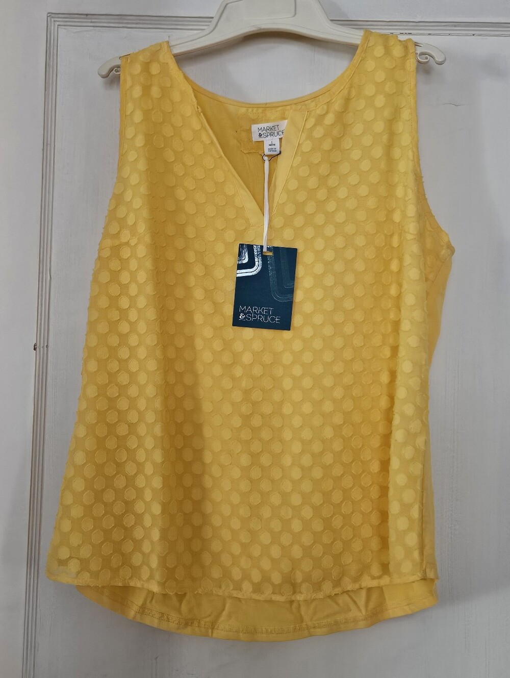Market & Spruce Bright Yellow Textured Polka Dot Sleeveless V-Neck Top